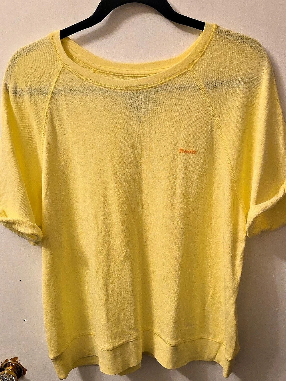 Roots Yellow Short Sleeve Sweatshirt Size Medium
